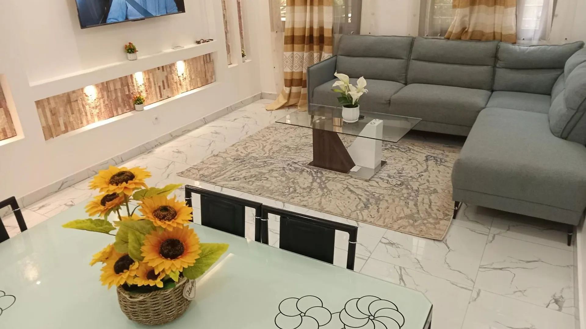 Tag Residence Dakar Senegal